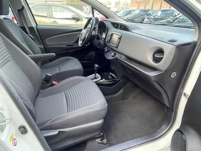 Toyota YARIS 1.5 Hybrid Dynamic