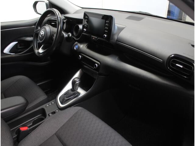 Toyota YARIS 1.5 Hybrid Business Plus CLIMATE | CARPLAY | CAMERA | LMV16 | LED | NAVI | DAB | ADAPCRUISE