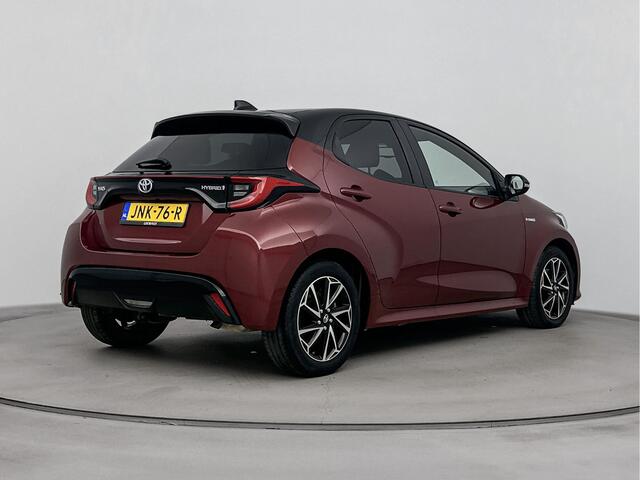 Toyota YARIS 1.5 Hybrid Executive | zwartdak | Applecarplay | achteruitrijcamera |