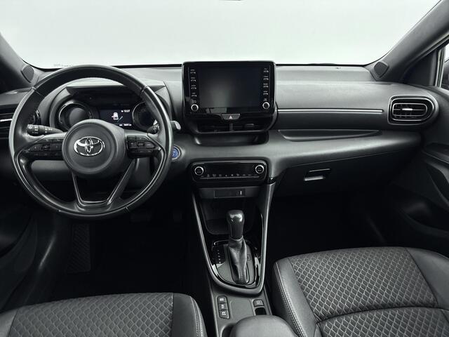 Toyota YARIS 1.5 Hybrid Executive | zwartdak | Applecarplay | achteruitrijcamera |
