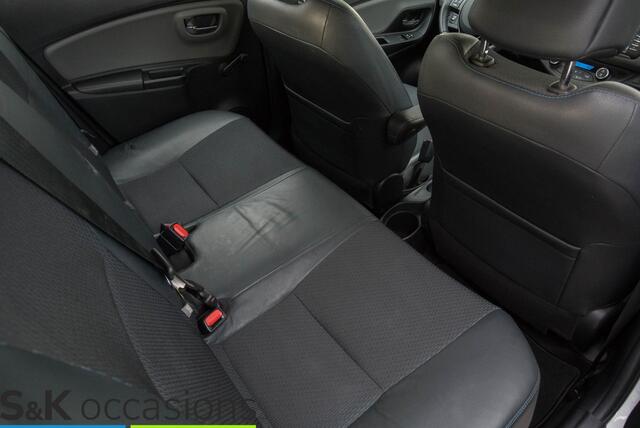 Toyota YARIS 1.5 Hybrid NAVI PDC Cruise