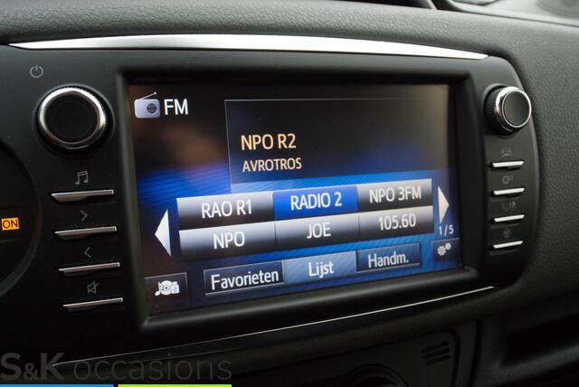 Toyota YARIS 1.5 Hybrid NAVI PDC Cruise