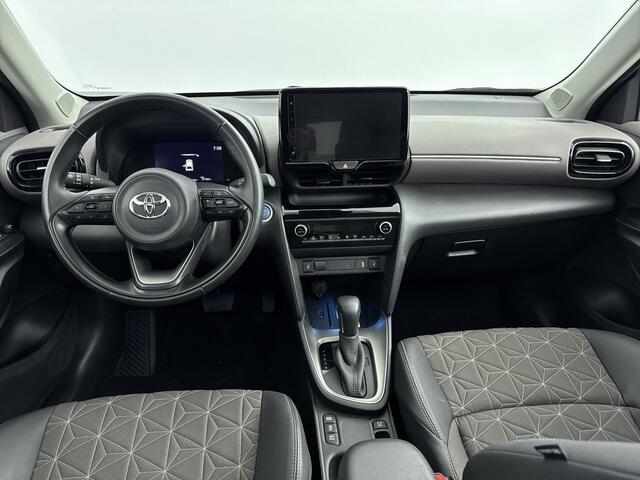 Toyota YARIS Cross 1.5 Hybrid Executive Limited | Glazen Panoramadak | Half-Leder Interieur |