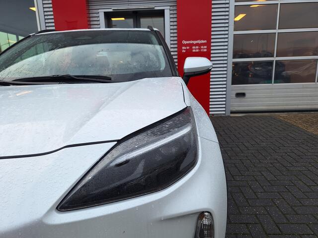 Toyota YARIS Cross 1.5 Hybrid 115 Active met winterpack