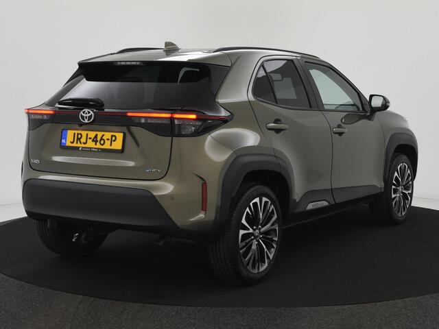Toyota YARIS Cross 1.5 Hybrid 130 Executive STOEL+STUURVERW|ACC|BLIS|1/2LEER|ELEK.ACHTERKLEP|18INCH|PDC|CAMERA
