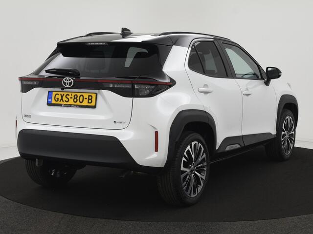 Toyota YARIS Cross 1.5 Hybrid 130 Executive STOELVERW|ACC|ORG.NL|CAMERA|LED|1/2LEER|18INCH|APPLECARPLAY