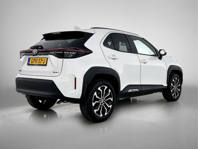 Toyota YARIS Cross 1.5 Hybrid 115 First Edition | NL-Auto | Fabr Garantie t/m 10-2034 mogelijk!