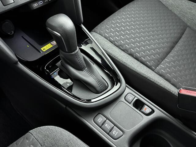 Toyota YARIS Cross 1.5 Hybrid 115 First Edition | Stoel -/ Stuur Verwarming | Draadloos Apple Carplay -/ Android Auto |