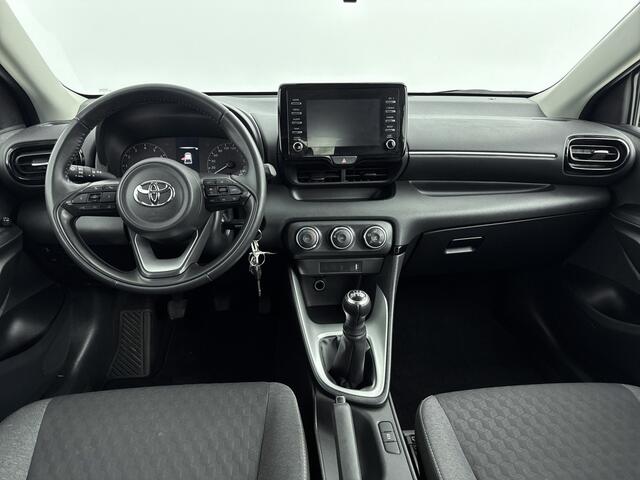 Toyota YARIS 1.0 VVT-i Active | NL-Auto | Navigatie | Apple Carplay -/ Android Auto | Parkeercamera |