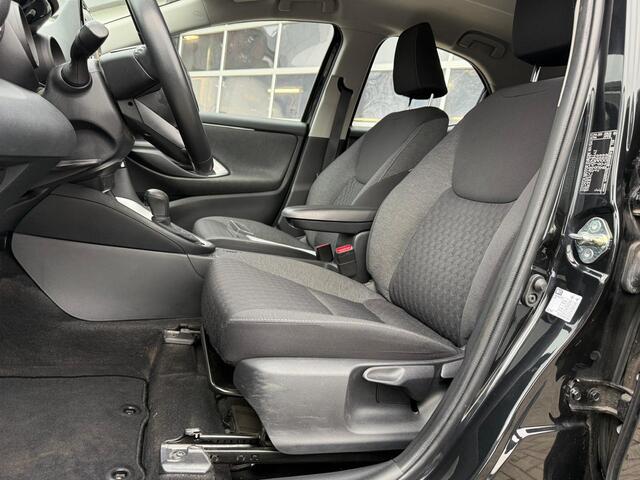 Toyota YARIS Dynamic 1.5 Hybrid AUTOMAAT | NAVI |