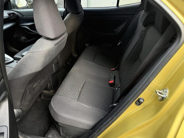 Toyota YARIS Cross 1.5 Hybrid Dynamic (Hoge instap) Trekhaak | Camera | Navigatie | Dealer Onderhouden