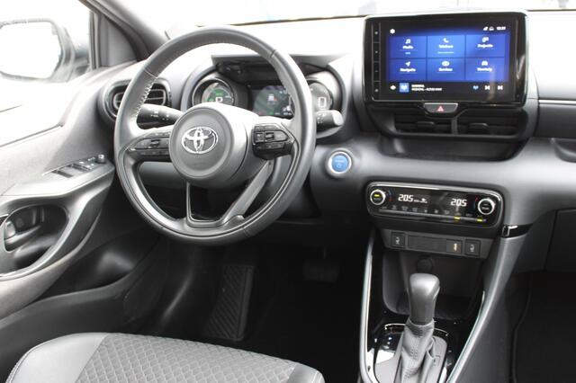 Toyota YARIS 1.5 Hybrid Executive Automaat | Navi | Camera | Clima