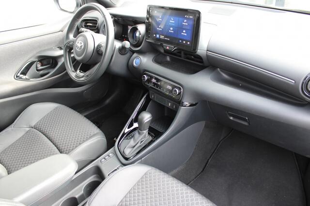 Toyota YARIS 1.5 Hybrid Executive Automaat | Navi | Camera | Clima