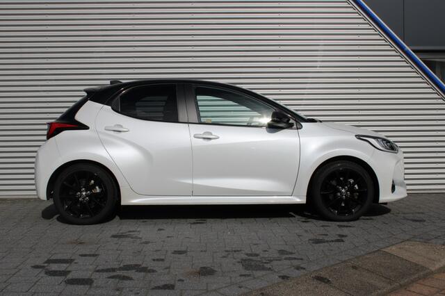 Toyota YARIS 1.5 Hybrid Executive Automaat | Navi | Camera | Clima