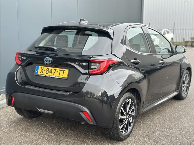 Toyota YARIS 1.5 Hybrid Dynamic / Carplay / Camera / Stoelverwarming