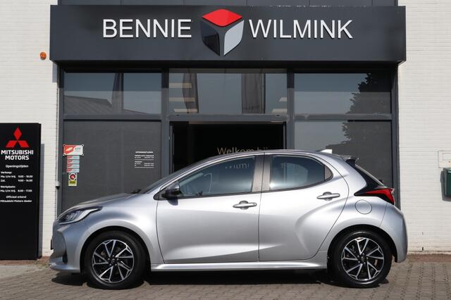 Toyota YARIS 1.5 Hybrid Dynamic | All Seasons | Stoelverwarming | Led |