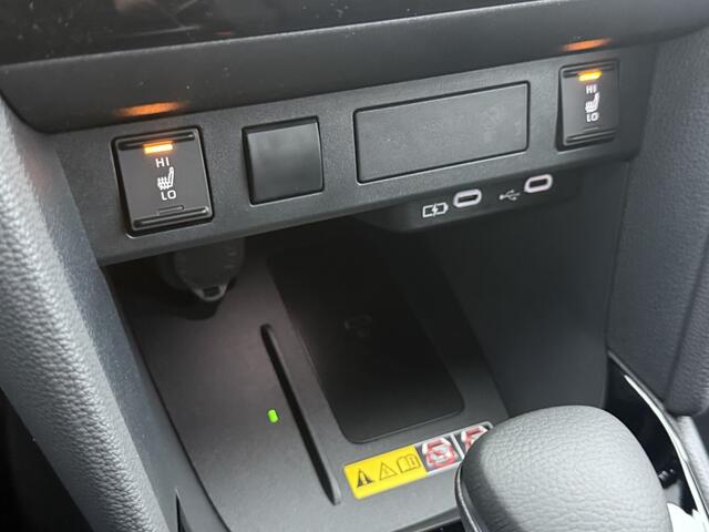 Toyota YARIS Cross 1.5 Hybrid Dynamic | Stoel en stuurverwarming | Bliss | Keyless