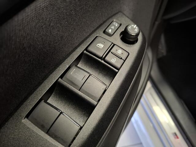 Toyota YARIS 1.5 Hyb. GR Sport, Nederlandse auto !! 12 maanden Bovag garantie