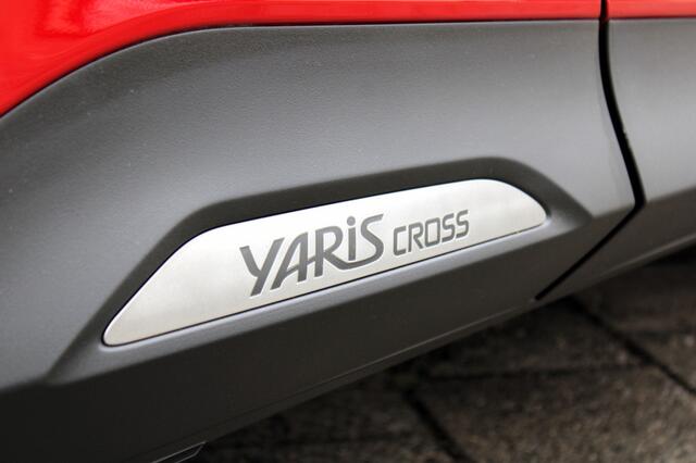 Toyota YARIS Cross 1.5 Hybrid | Elek A-Klep | 360 Cam | Stuur + Stoel verwarming