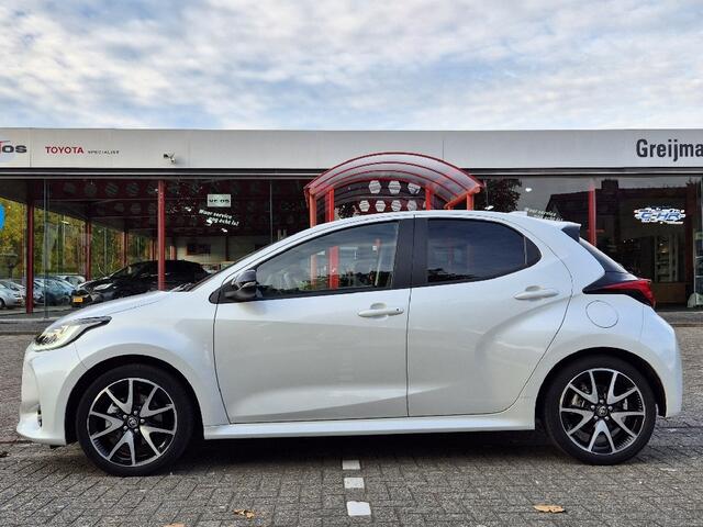 Toyota YARIS 1.5 Hybrid Automaat Executive | Half leder | Camera