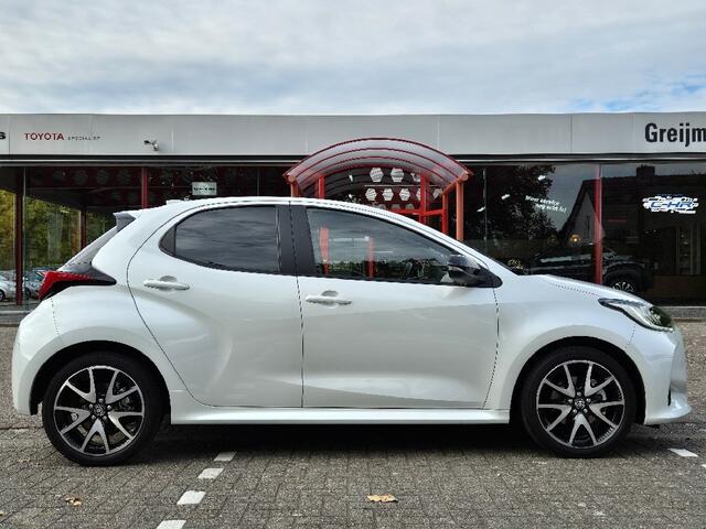 Toyota YARIS 1.5 Hybrid Automaat Executive | Half leder | Camera