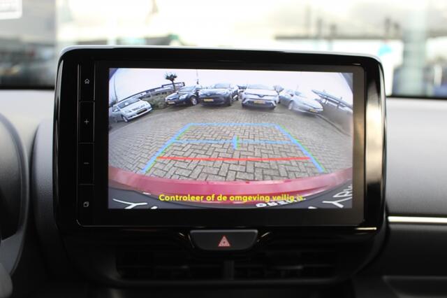 Toyota YARIS 1.5 Hybrid 115 Style | Sensoren v/a | Android Auto | Stu