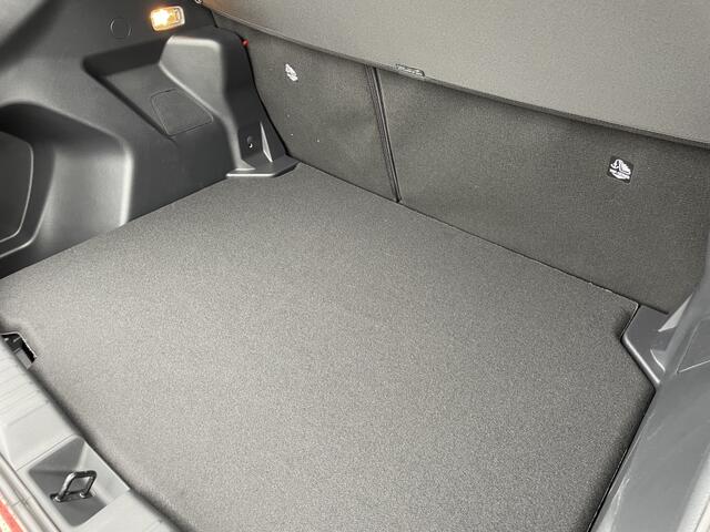 Toyota YARIS Cross 1.5 Hybrid 115 First Edition | Comfort Pack | Sensoren v/a |