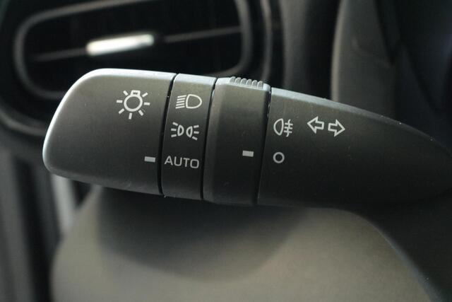 Toyota YARIS Cross 1.5 Hybrid 116 Active Limited , Lichtmetalen velgen, All season banden