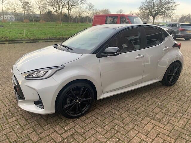 Toyota YARIS 1.5 Hybrid GR Sport