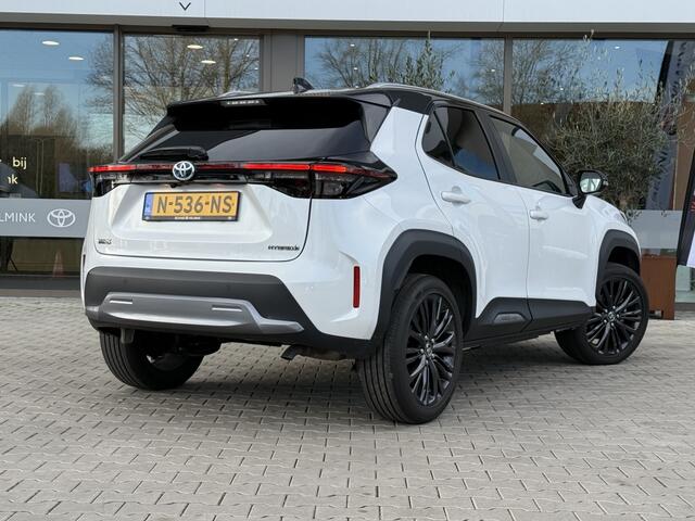 Toyota YARIS Cross 1.5 Hybrid Adventure | JBL | Blindspot | Parkeersensoren V+A
