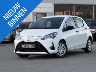 toyota-yaris-1.5-hybrid-active-?1st