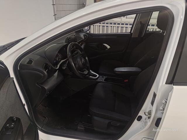 Toyota YARIS 1.5 Hybrid 116pk Active 5 Drs Carplay / A.Camera / Climate C./ Winter Pack