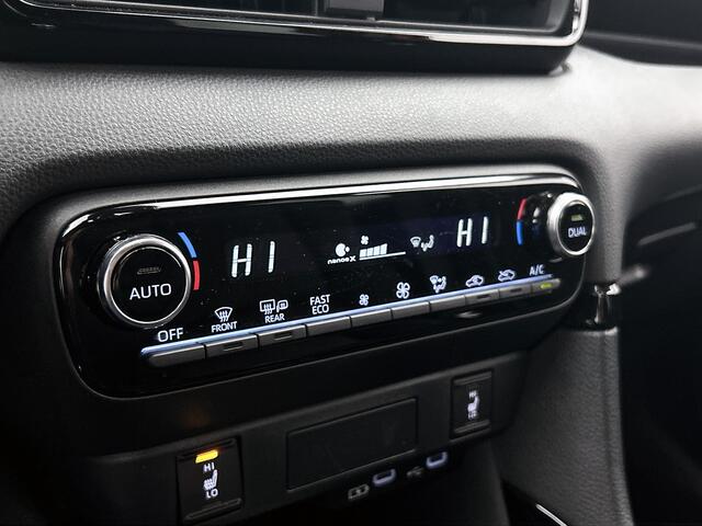 Toyota YARIS 1.5 Hybrid 130 Executive | BTW Voertuig | Stoelverwarming | Achteruitrijcamera |