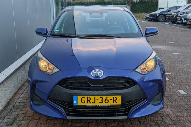 Toyota YARIS 1.5 Hybrid 115 Comfort Achteruitrijcamera, Navigatie met Apple Carplay & Android Auto