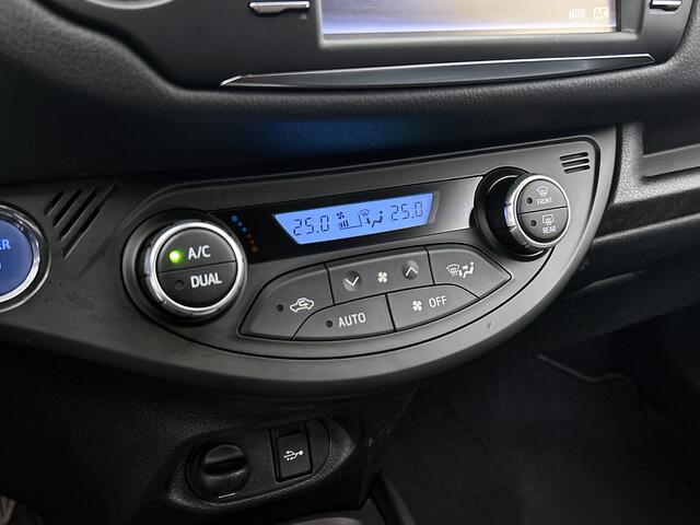 Toyota YARIS 1.5 Hybrid Executive
