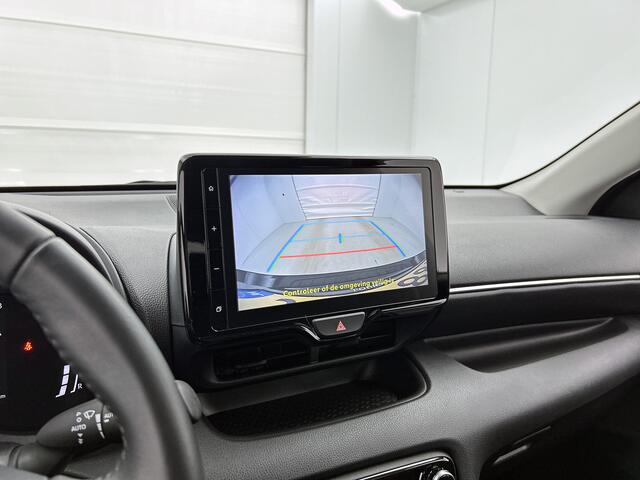 Toyota YARIS 1.5 Hybrid 115 First Edition