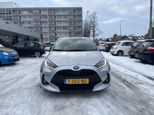 Toyota YARIS 1.5 Hybrid Dynamic Lmv Cruise LijndetectiePdc Acamera Autimaat Applecarplay Klima Nap