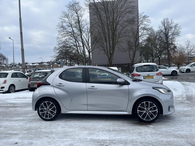 Toyota YARIS 1.5 Hybrid Dynamic Lmv Cruise LijndetectiePdc Acamera Autimaat Applecarplay Klima Nap