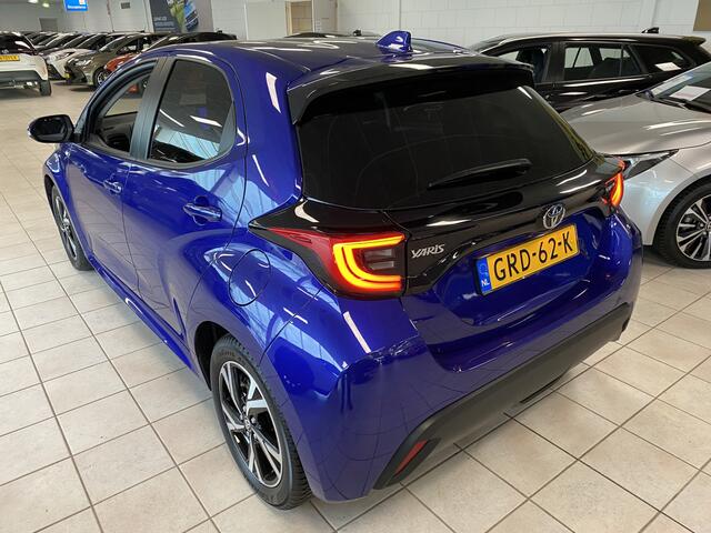 Toyota YARIS 1.5 Hybrid 115 First Edition