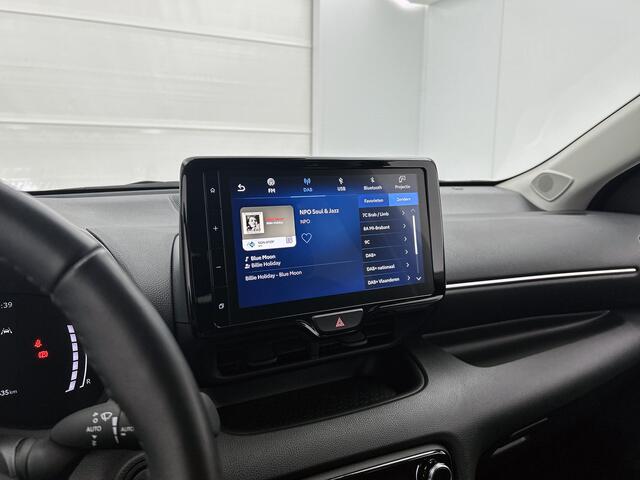 Toyota YARIS 1.5 Hybrid 115 First Edition | BTW Voertuig | Stuur en stoelverwarming |