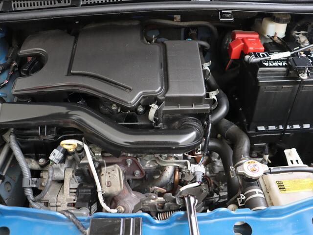 Toyota YARIS 1.0 VVT-i Design | Keyless | LM velgen | NL dealeronderhoud |