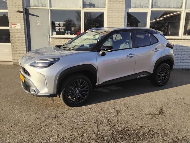 Toyota YARIS Cross 1.5 Hybrid Adventure Two tone
