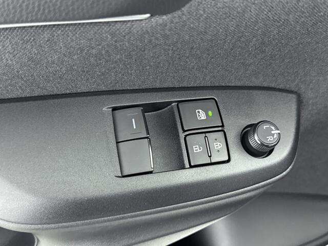 Toyota YARIS 1.5 Hybrid 115 Comfort | NIEUW & DIRECT LEVERBAAR | PRIJS INCLUSIEF ALLE ACTIES |