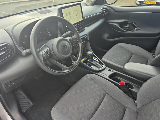 Toyota YARIS 1.5 Hybrid 115 Dynamic | Navigatie | Apple CarPlay/Android auto | Achteruitrijcamera | Comfort Pack