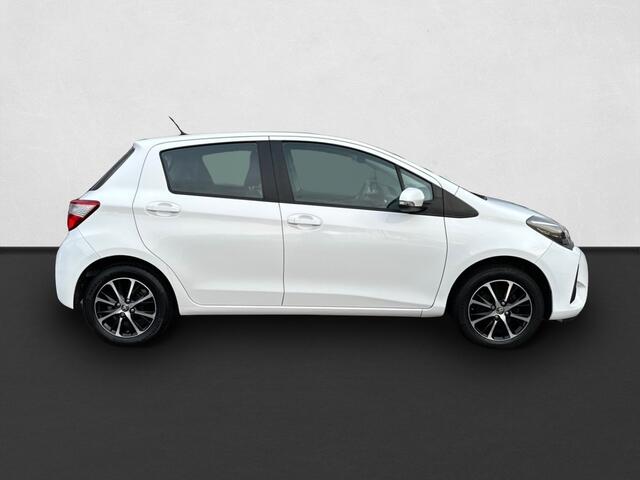 Toyota YARIS 1.0 VVT-i Connect CAMERA / AIRCO