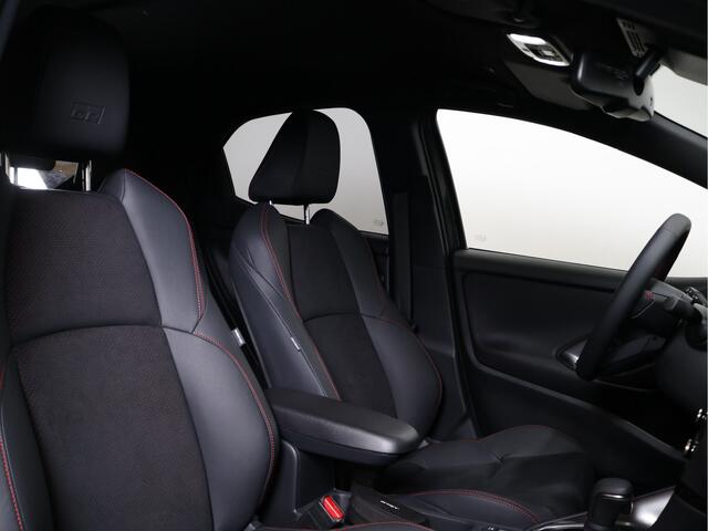 Toyota YARIS 1.5 Hybrid 130 GR Sport Apple Carplay | 130 pk | Toyota Safety Sense |