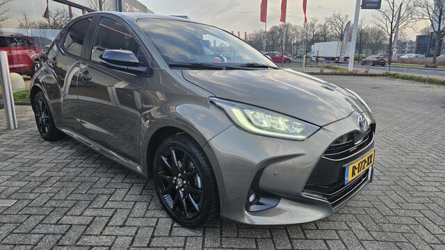 Toyota YARIS 1.5 Hybride Executive NLauto | All-in | zomer / winter | Dealero
