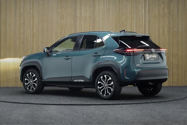 Toyota YARIS Cross 1.5 Hybrid 130 First Edition | Comfort Pack | Adaptive-cruise | Apple Carplay & Android Auto | Camera | Clima | Parkeersensoren | Keyless | Navigatie | Stoel & Stuurverwarming | Dodehoekdetectie