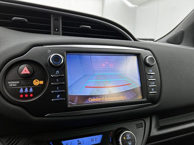 Toyota YARIS 1.5 VVT-i Executive | NL dealeronderhouden |
