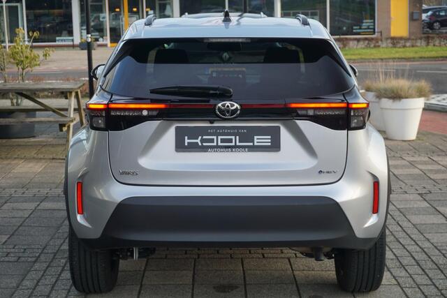 Toyota YARIS Cross 1.5 Hybrid 115 Style Groot navi | Stuur+stoel verm